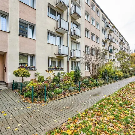 Apartment Modzelewskiego Spacious By Bookinghost Warsaw