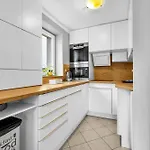 Modzelewskiego Spacious By Bookinghost 华沙