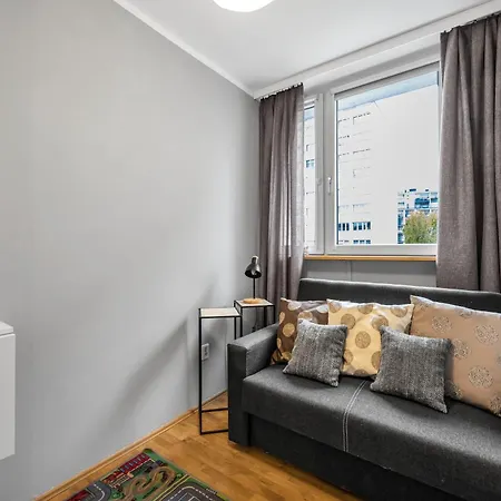 Apartmán Modzelewskiego Spacious By Bookinghost *