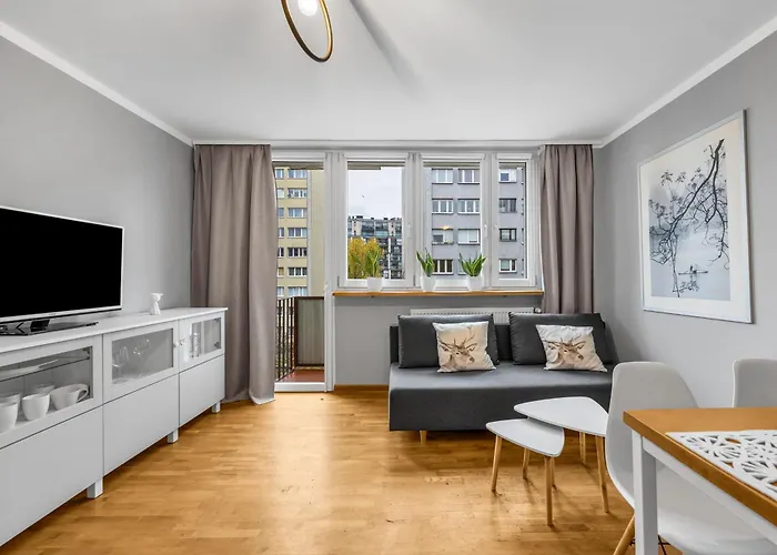 Lejlighed Modzelewskiego Spacious By Bookinghost *