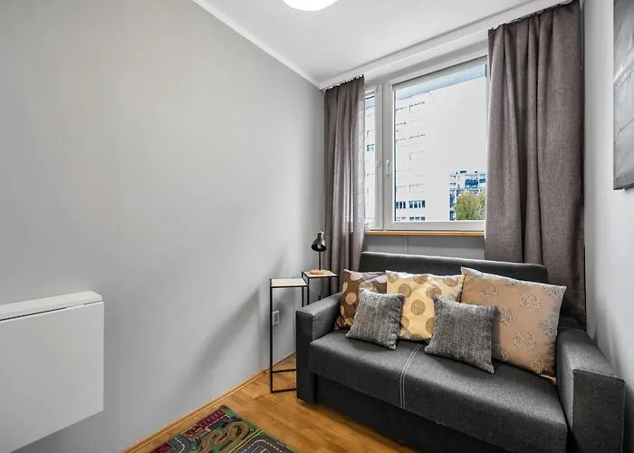 Lejlighed Modzelewskiego Spacious By Bookinghost *